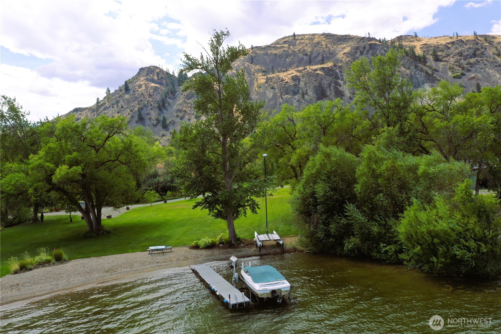 168 A Westlake Road , Oroville, WA 98844