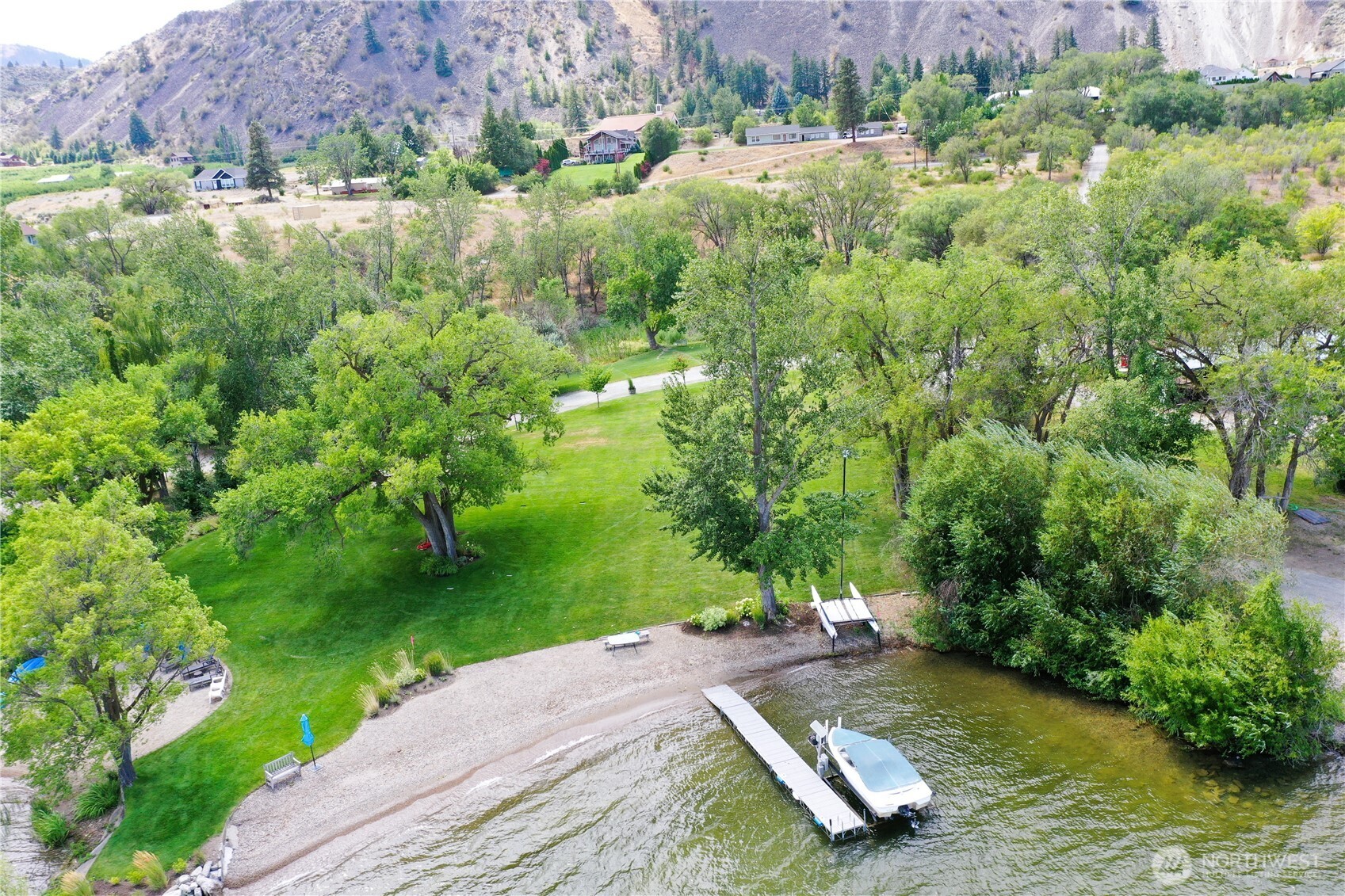 168 A Westlake Road , Oroville, WA 98844