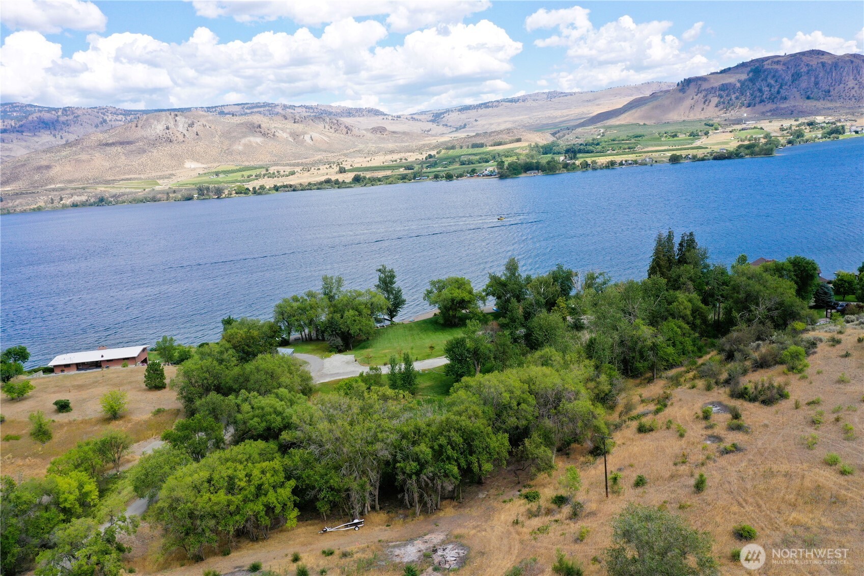 168 A Westlake Road , Oroville, WA 98844