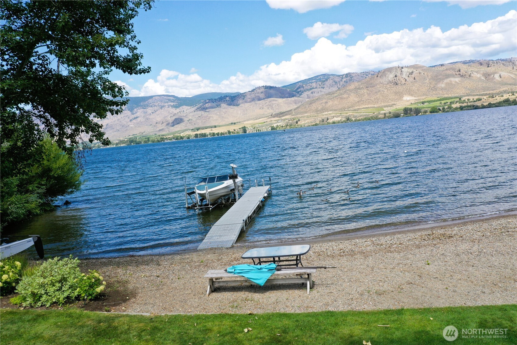 168 A Westlake Road , Oroville, WA 98844