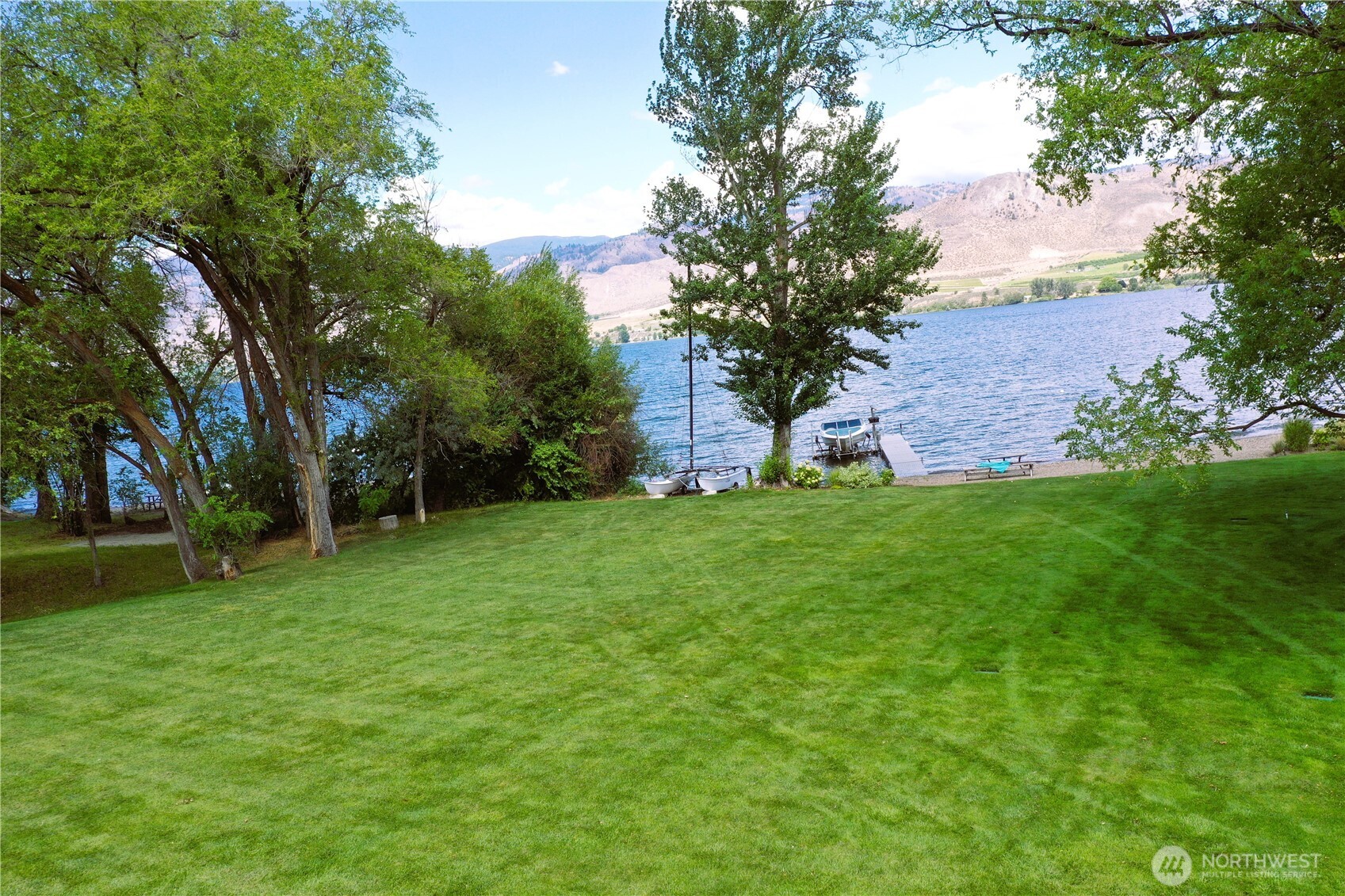 168 A Westlake Road , Oroville, WA 98844