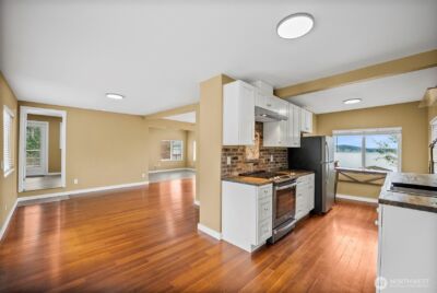 1805 Lawrence Street , Port Orchard, WA 98366 - Photo 14