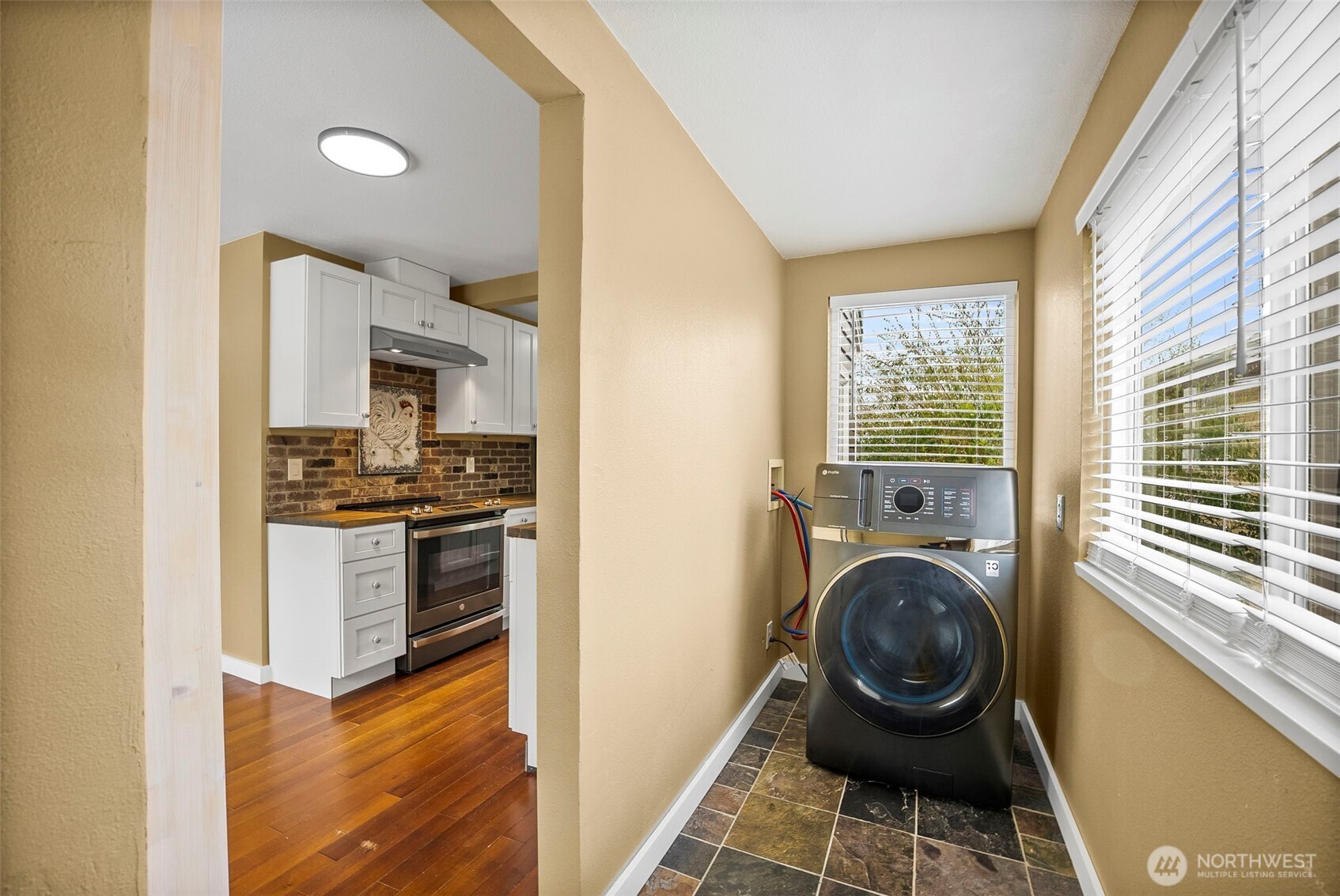 1805 Lawrence Street , Port Orchard, WA 98366