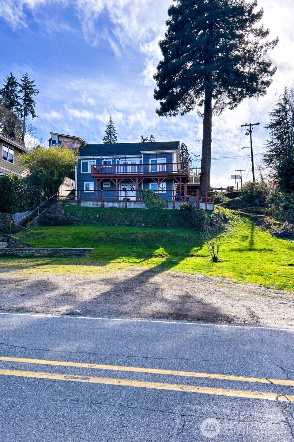 1805 Lawrence Street , Port Orchard, WA 98366