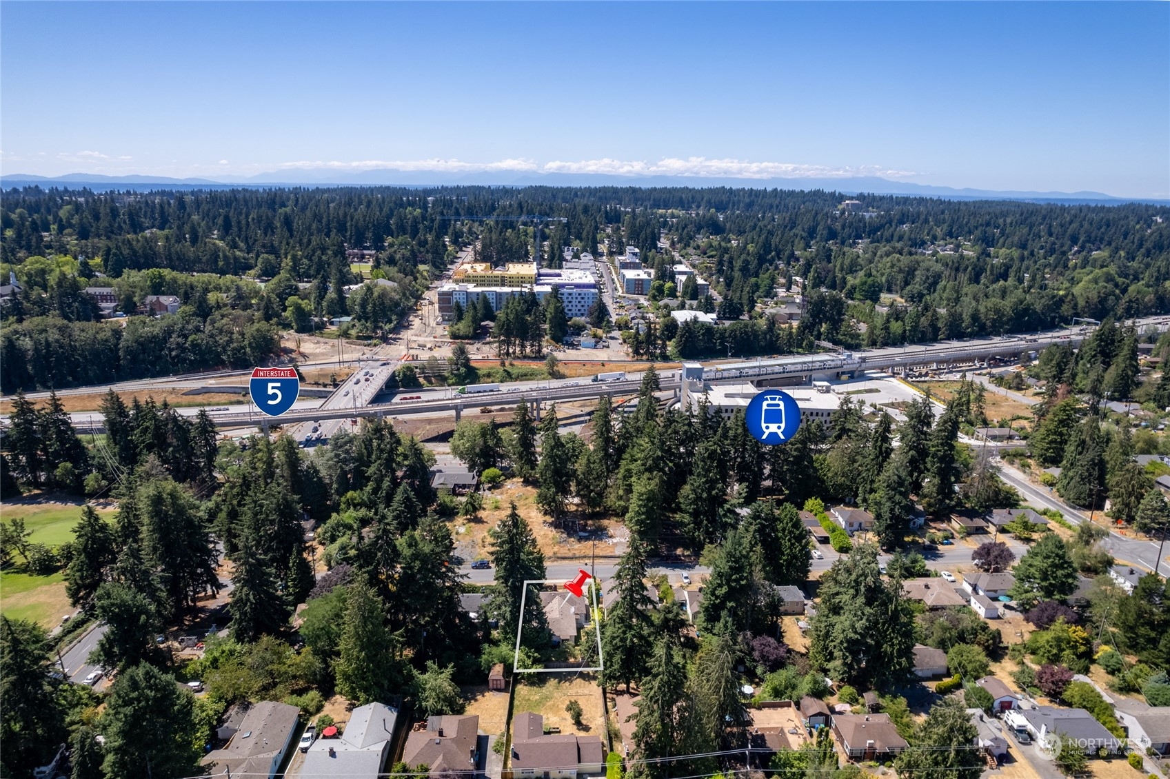 14526 6th Avenue NE, Shoreline, WA 98155