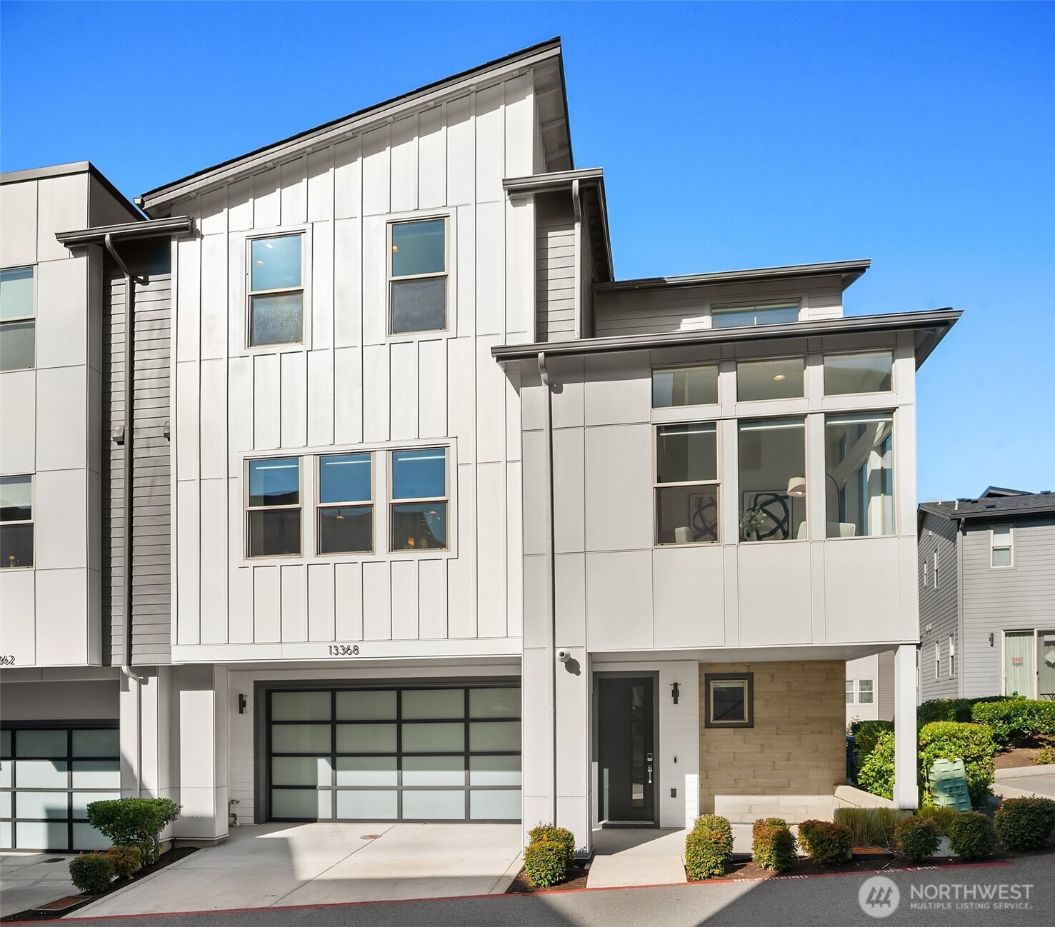 13368 SE 68th Place , Newcastle, WA 98059