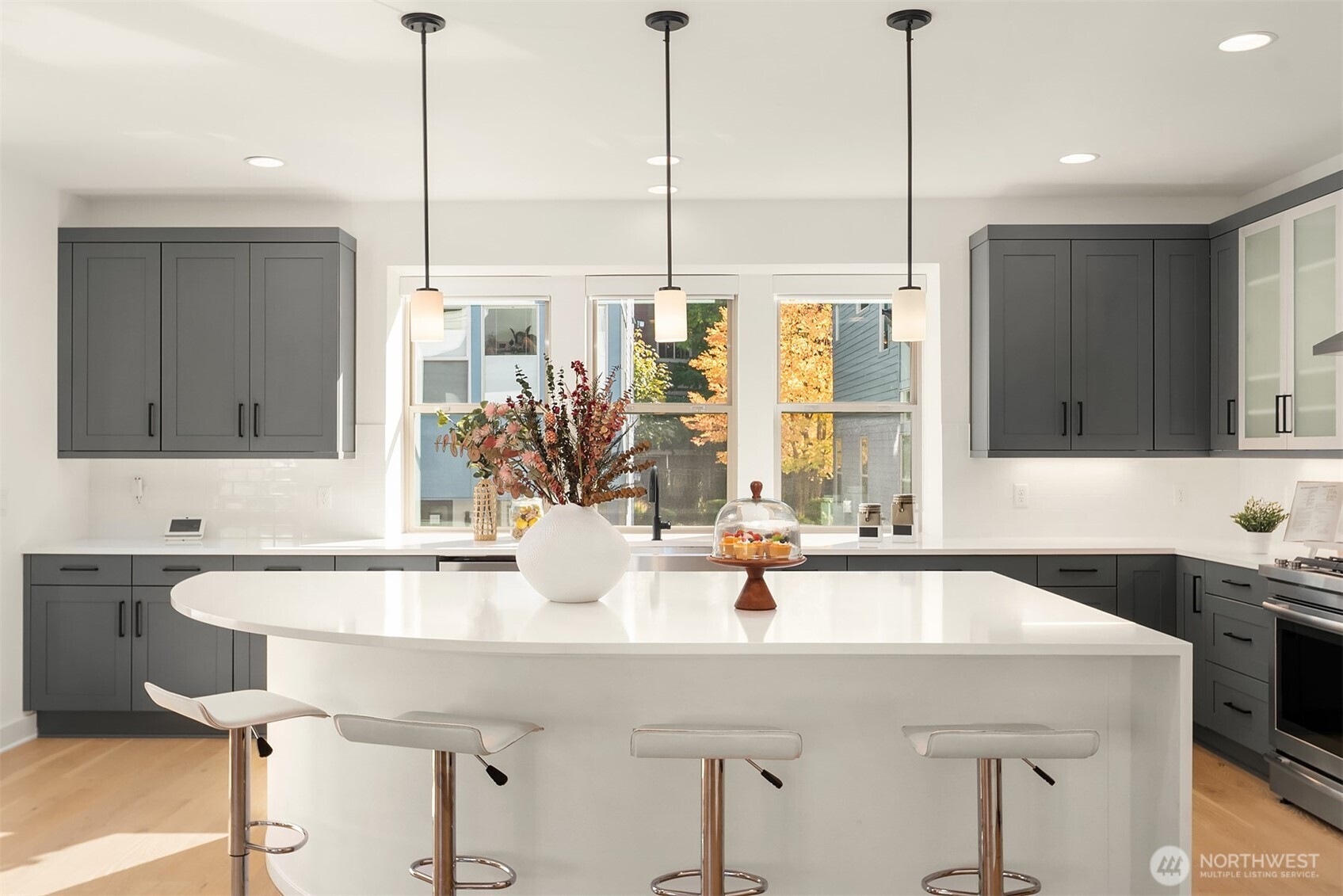 13368 SE 68th Place , Newcastle, WA 98059