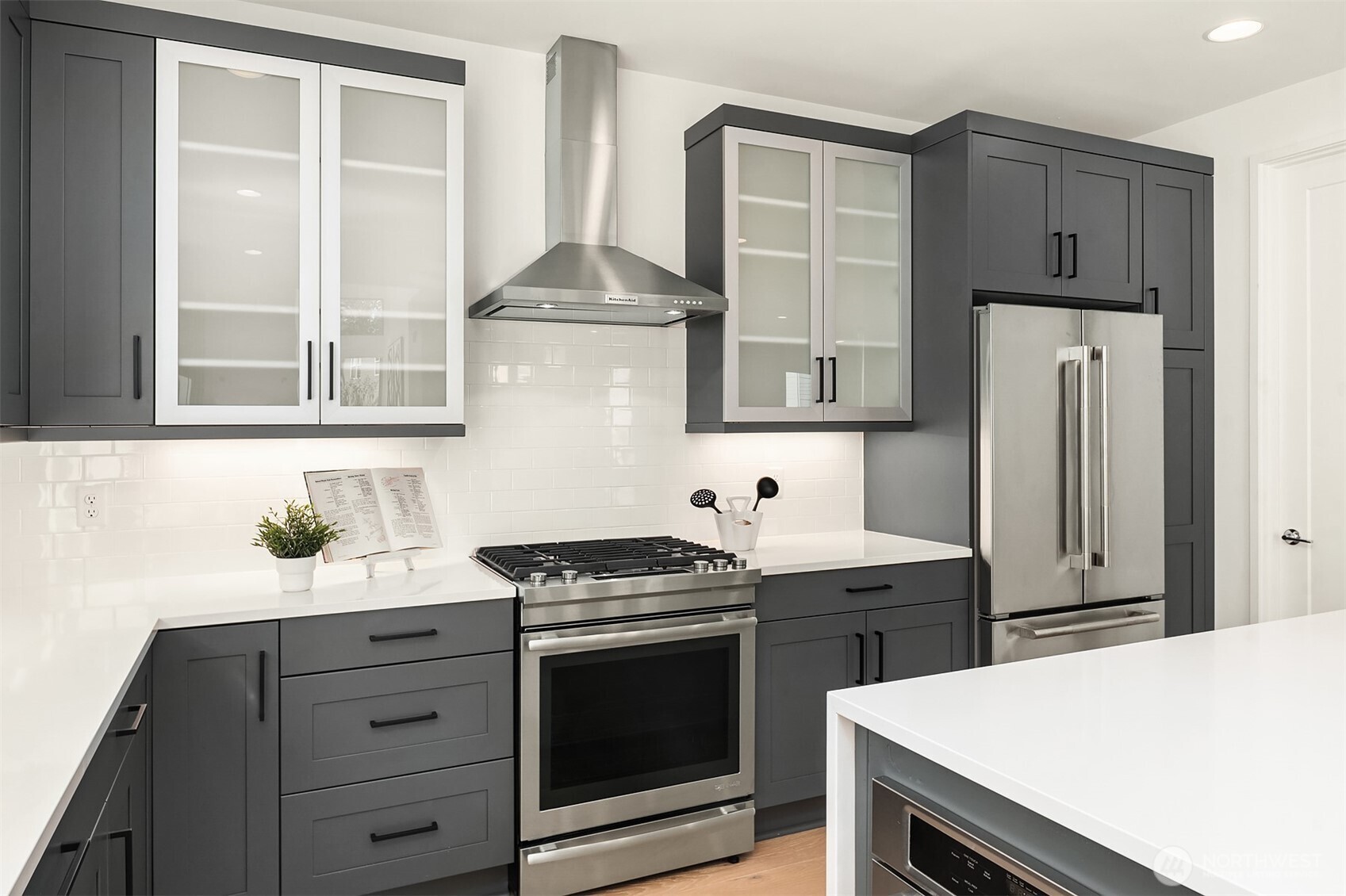 13368 SE 68th Place , Newcastle, WA 98059