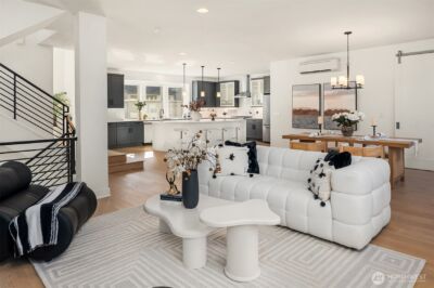 13368 SE 68th Place , Newcastle, WA 98059 - Photo 5