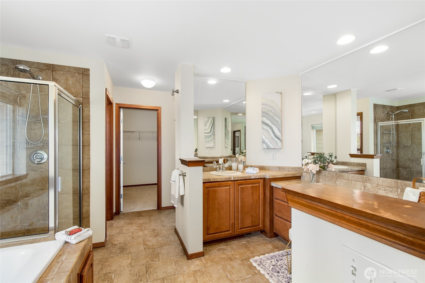 5907 77th Drive NE, Marysville, WA 98270