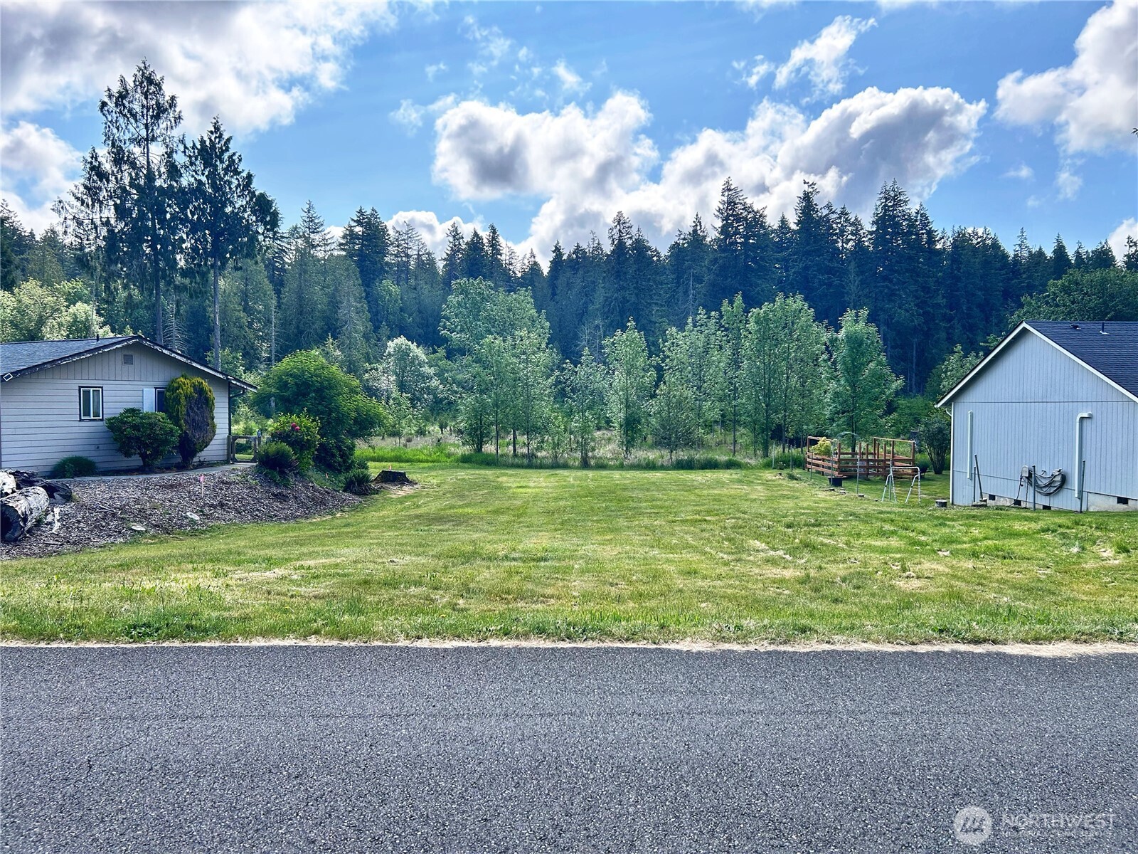 12122 Scott Creek Loop SW, Olympia, WA 98512