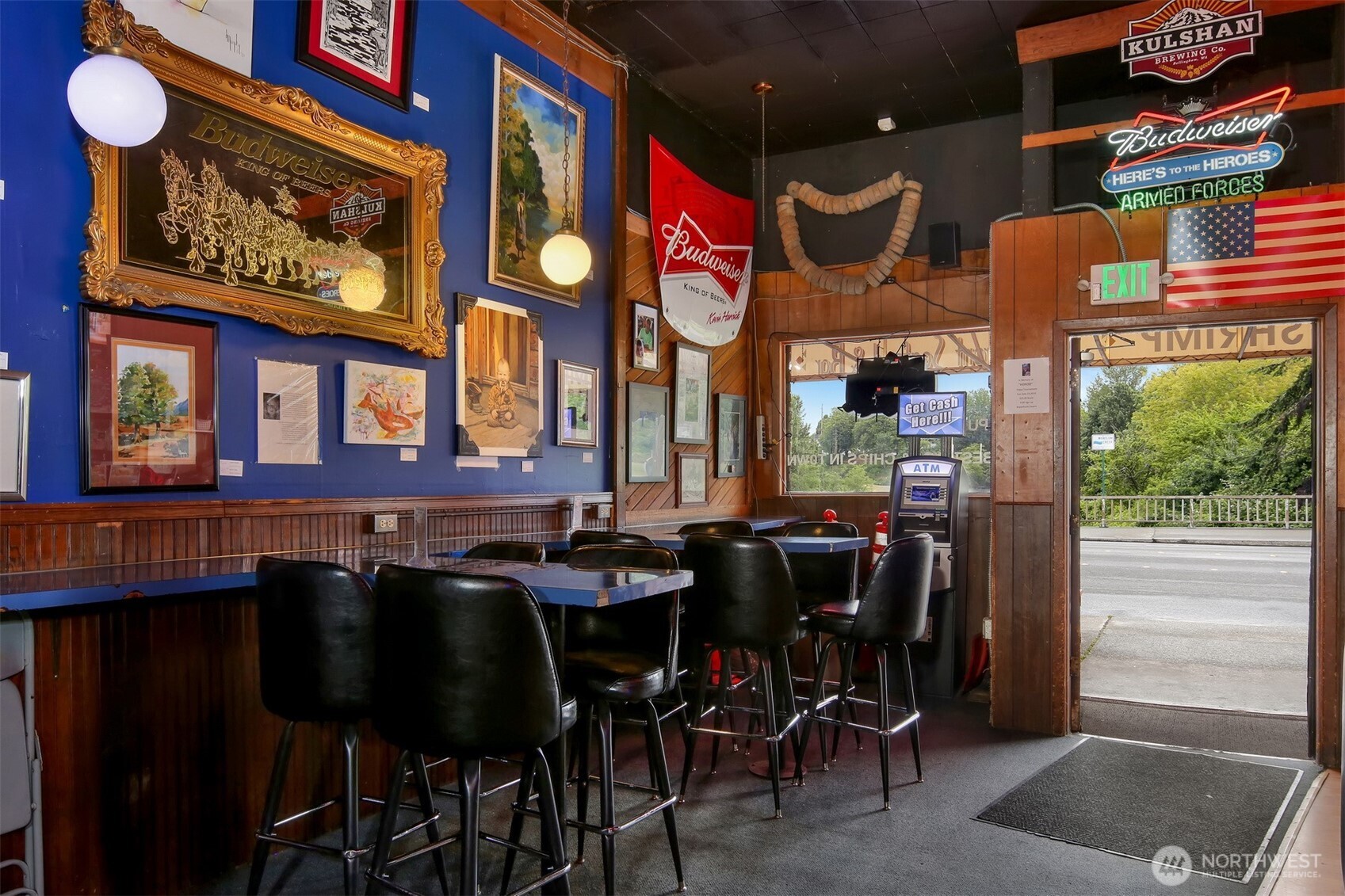 521 W Holly Street , Bellingham, WA 98225-3921