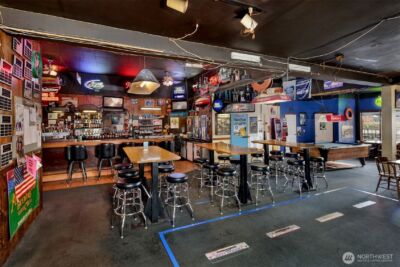 521 W Holly Street , Bellingham, WA 98225-3921 - Photo 8