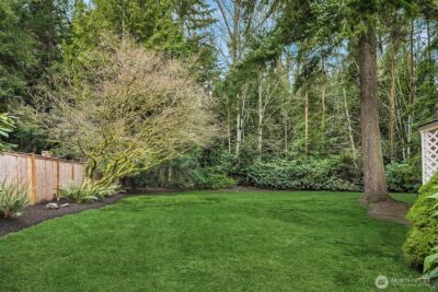 24106 NE 6th Place , Sammamish, WA 98074 - Photo 27