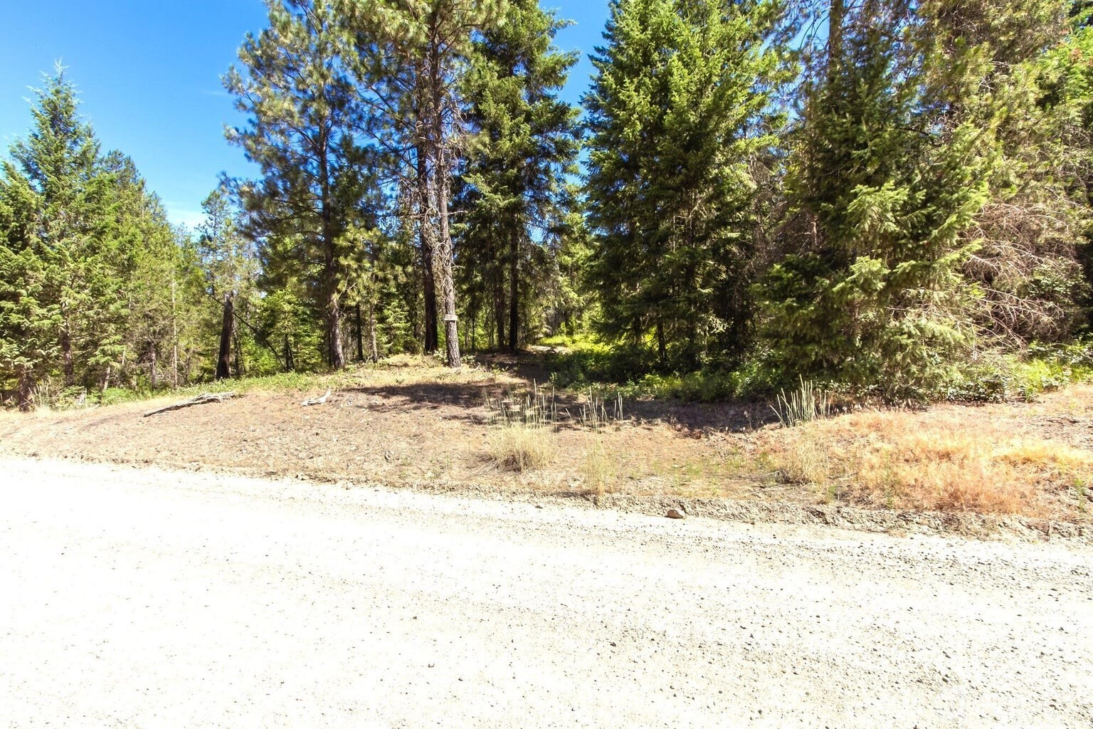 2443 Eagle Lambert Road , Chewelah, WA 99109