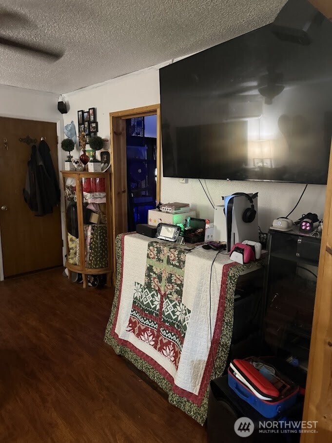 411 S Divisioon Street , Odessa, WA 99159