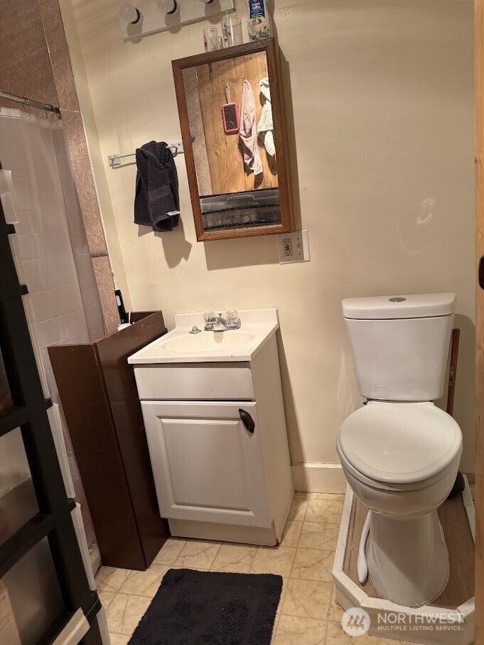 411 S Divisioon Street , Odessa, WA 99159