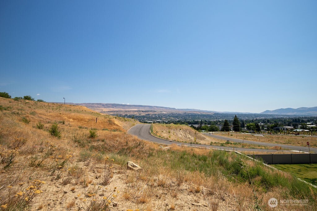 0 Lot 6 Ridgefield Way , Wenatchee, WA 98801