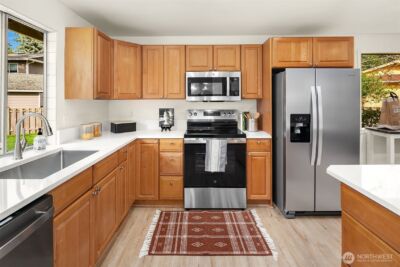 10256 NE 118th Place , Kirkland, WA 98034 - Photo 8