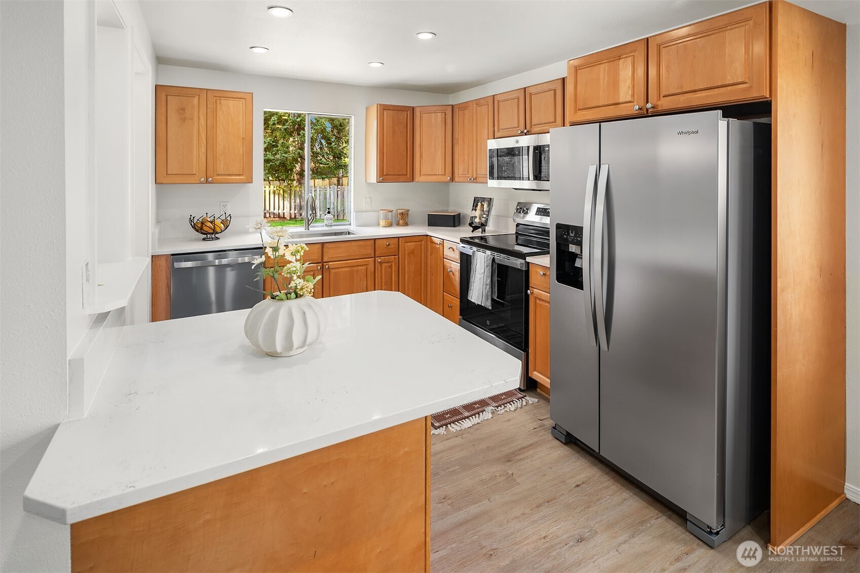 10256 NE 118th Place , Kirkland, WA 98034