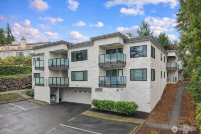 5225 50th Avenue NE #206, Seattle, WA 98105