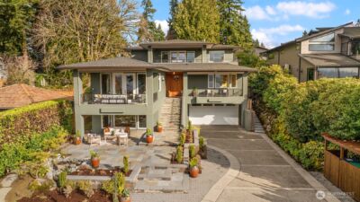 1610 10th Street W, Kirkland, WA 98033 - Photo 1