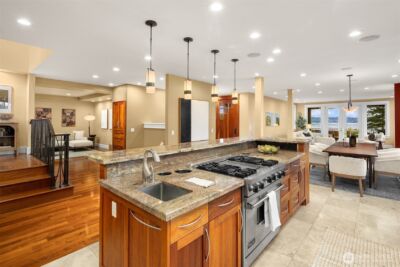 1610 10th Street W, Kirkland, WA 98033 - Photo 12