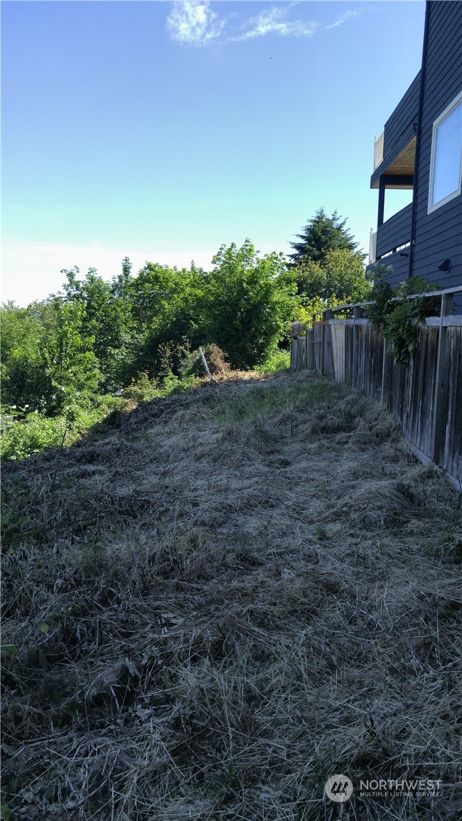 2308 W Smith Street , Seattle, WA 98199