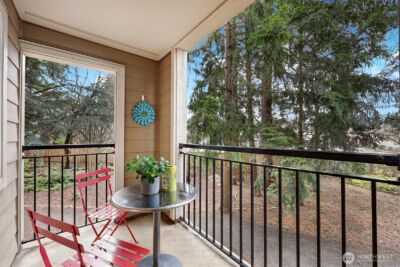 823 N 161st Place #105, Shoreline, WA 98133 - Photo 5