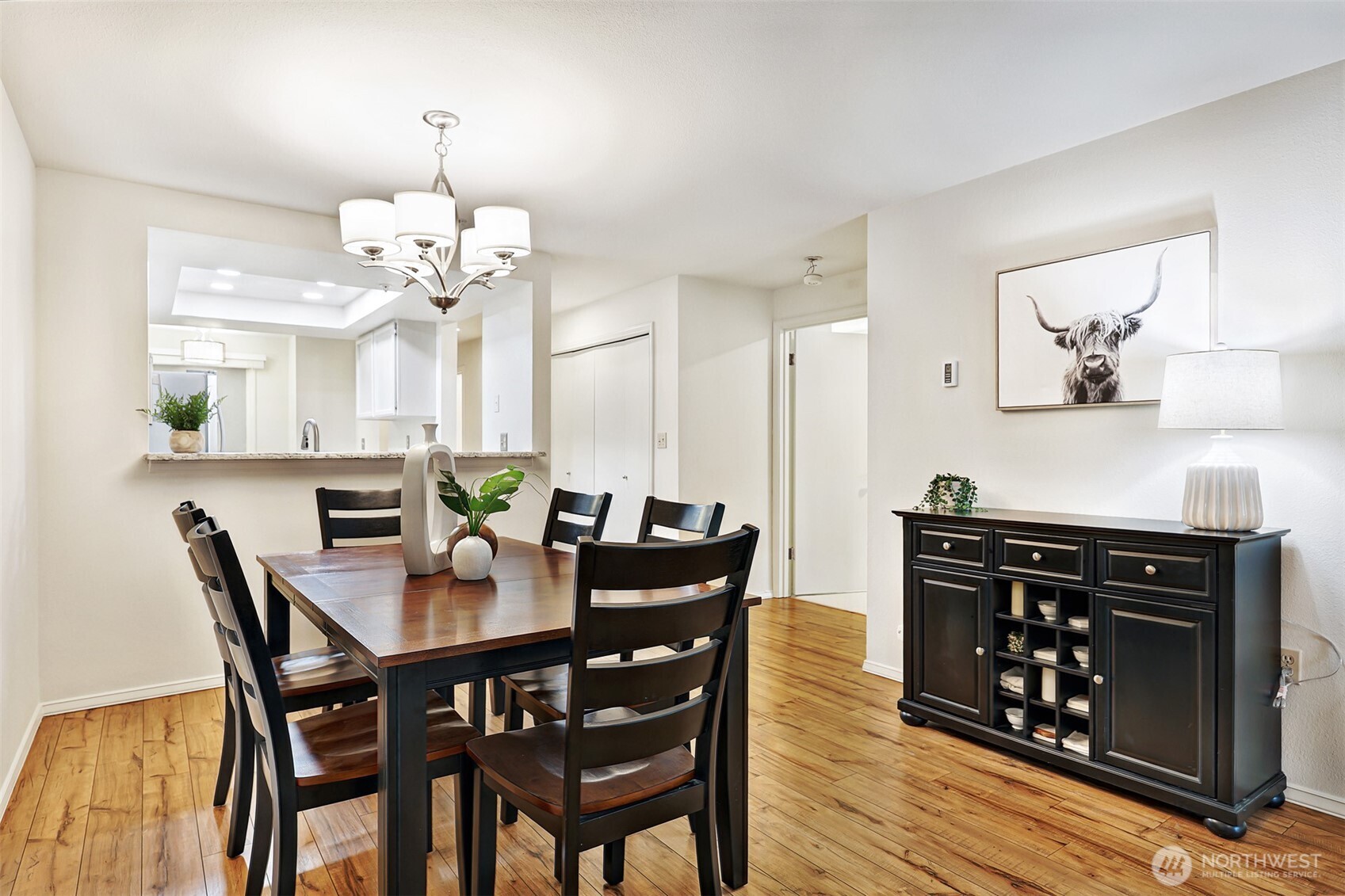 823 N 161st Place #105, Shoreline, WA 98133