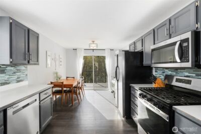 13701 SE 275th Place , Kent, WA 98042 - Photo 12