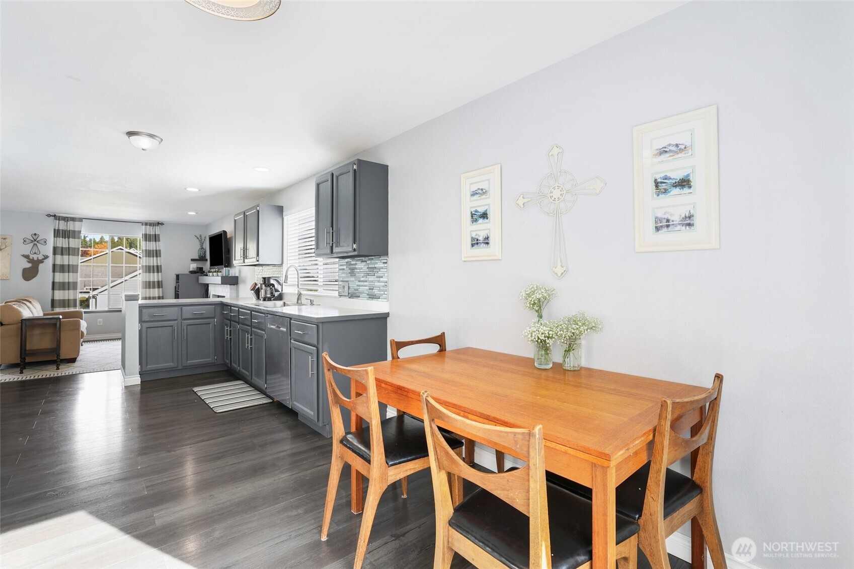 13701 SE 275th Place , Kent, WA 98042