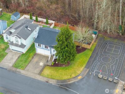 13701 SE 275th Place , Kent, WA 98042 - Photo 32