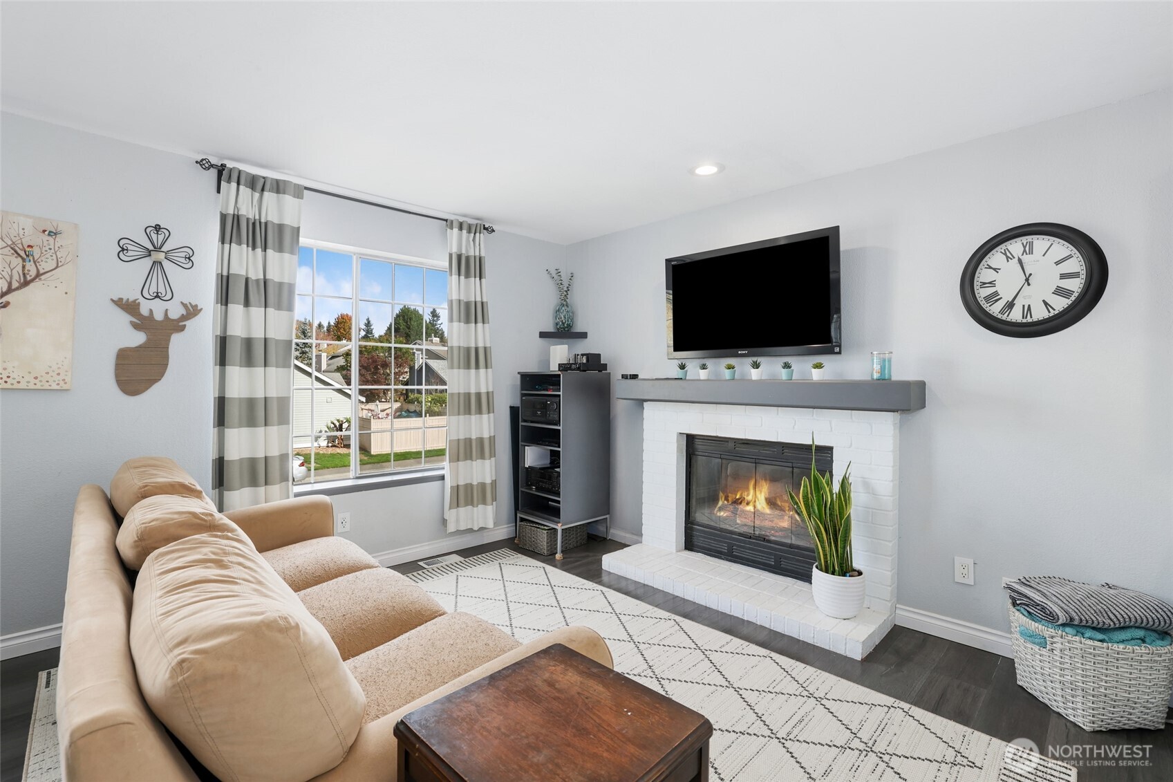 13701 SE 275th Place , Kent, WA 98042