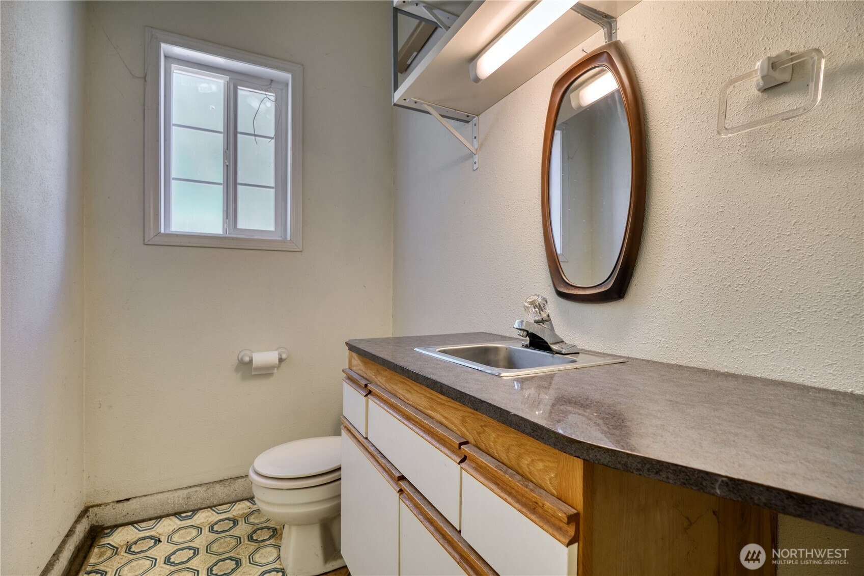 1591 McKenzie Way , Point Roberts, WA 98281