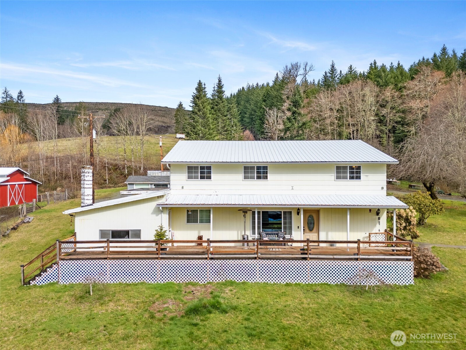 545 Davis Lake Rd , Morton, WA 98356