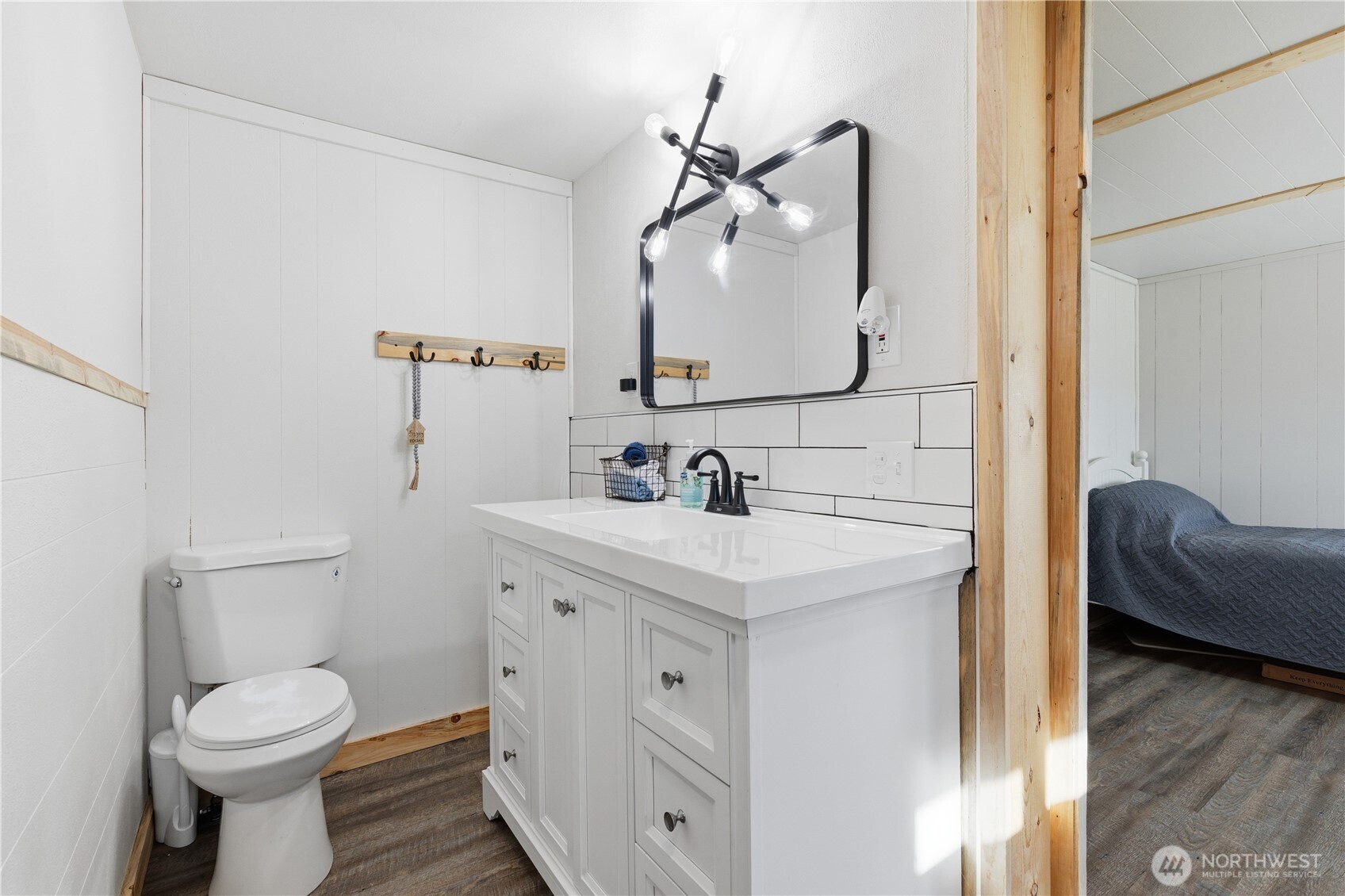 22 Kermel Road , Omak, WA 98841