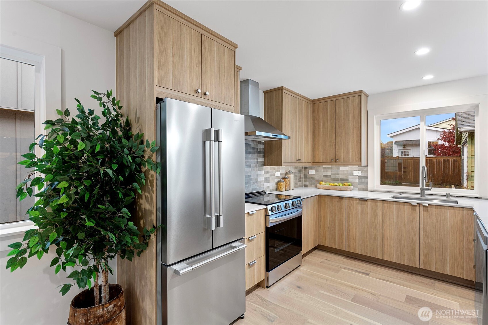 8003 25th Avenue NW, Seattle, WA 98117