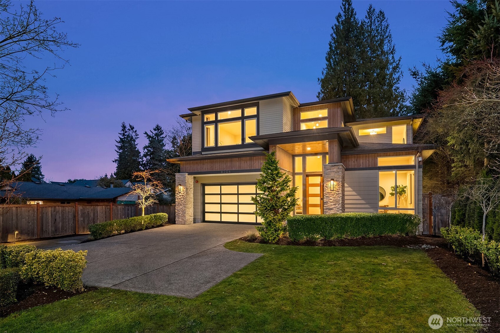 8206 128th Avenue NE, Kirkland, WA 98033