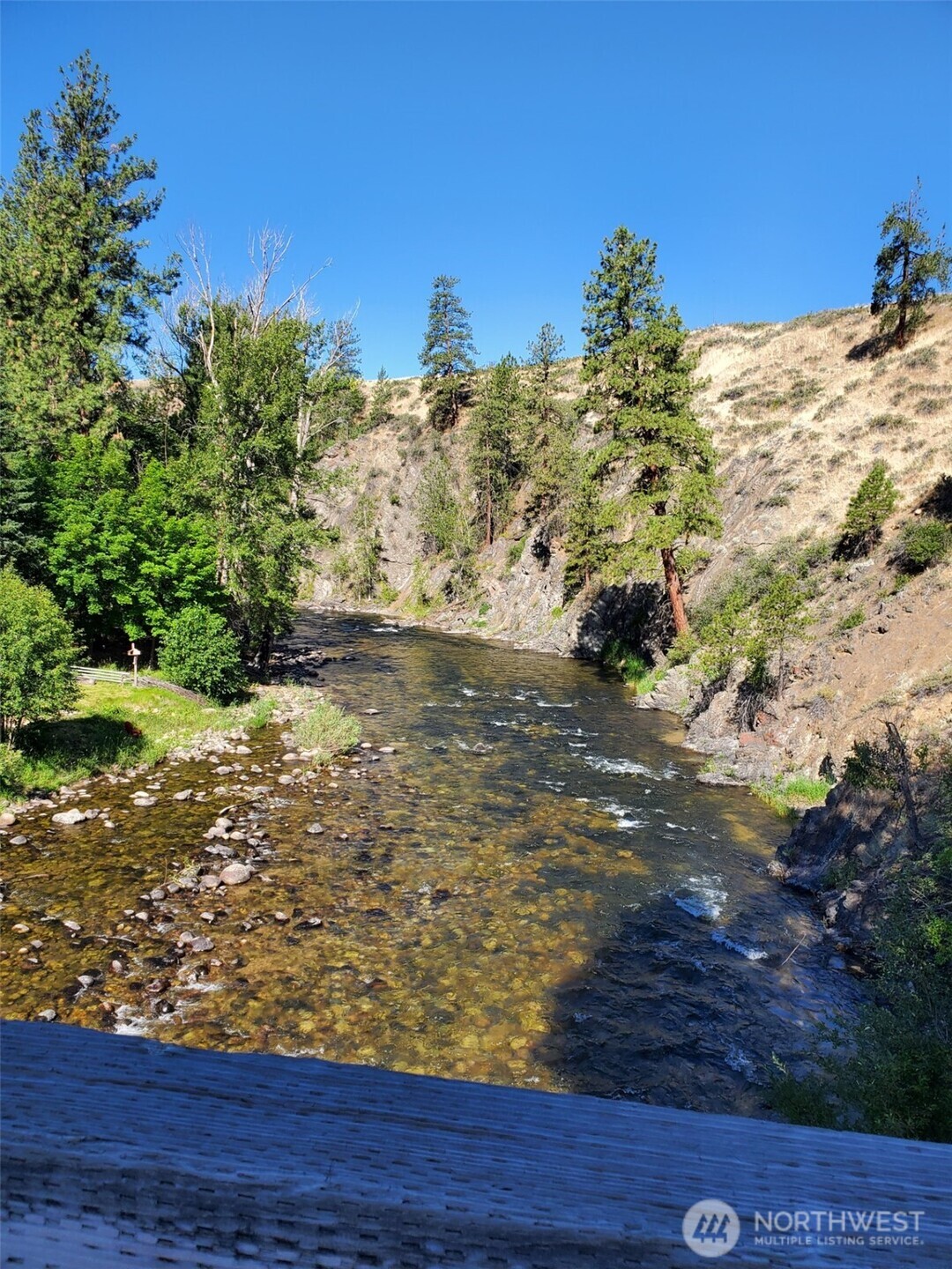 615 Pine Loop , Winthrop, WA 98862