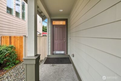 9522 25th Drive SE, Everett, WA 98208 - Photo 2