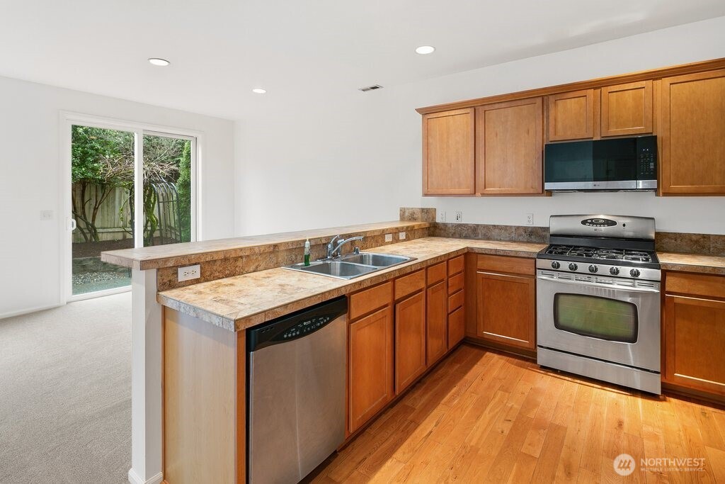 9522 25th Drive SE, Everett, WA 98208