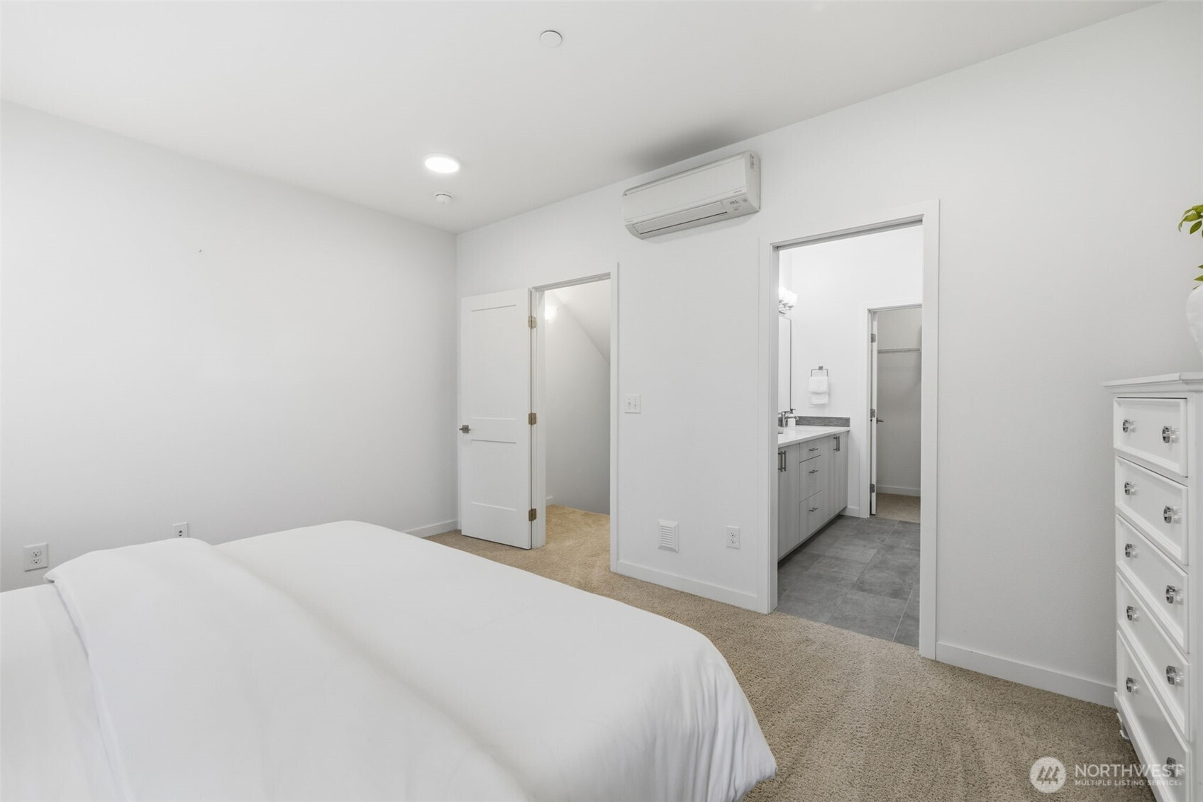 1478 159th Place NE, Bellevue, WA 98008