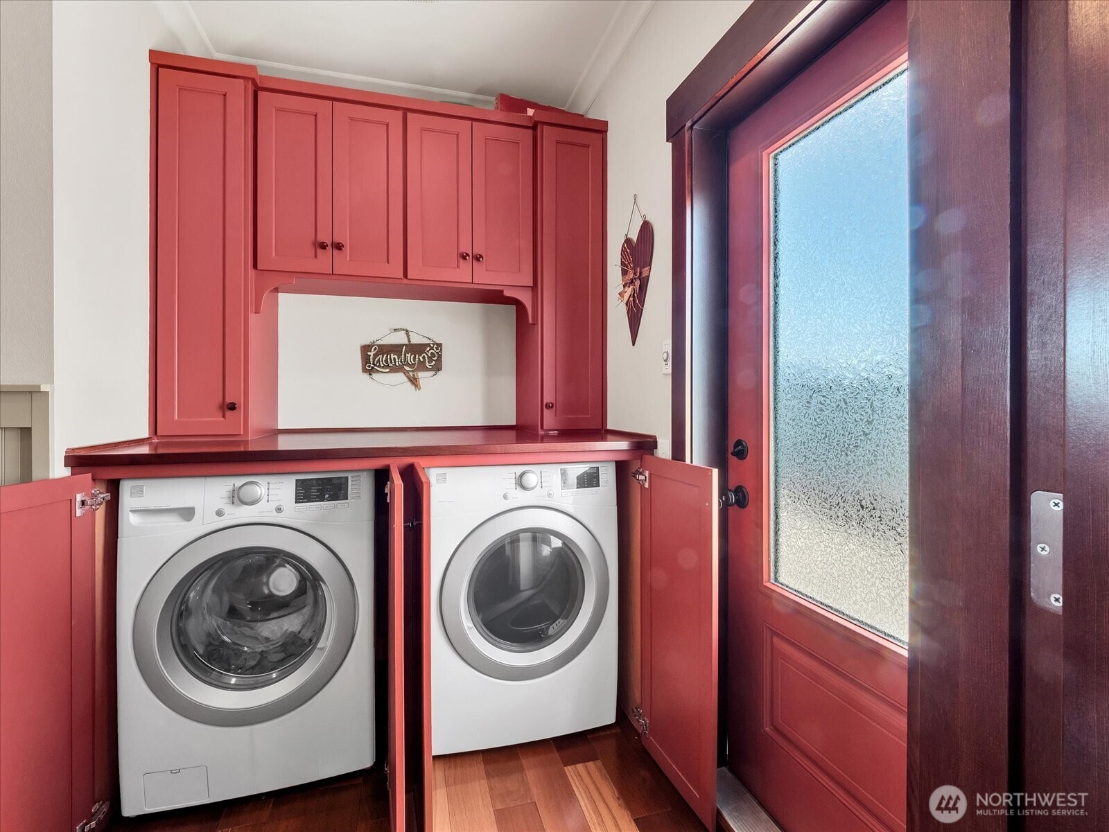 1421 Pioneer Highway , Silvana, WA 98287-4009