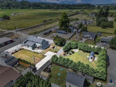 1421 Pioneer Highway , Silvana, WA 98287-4009 - Photo 34