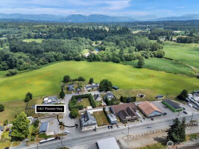 1421 Pioneer Highway , Silvana, WA 98287-4009 - Photo 38