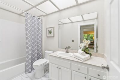 12567 35th Avenue NE #204, Seattle, WA 98125 - Photo 16