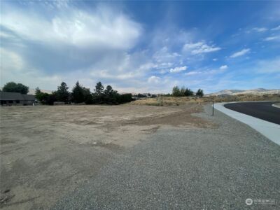 15 Parks Drive , Okanogan, WA 98840-0000 - Photo 2