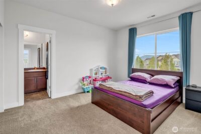 1705 NE Falls Dr , Issaquah, WA 98029-7822 - Photo 34