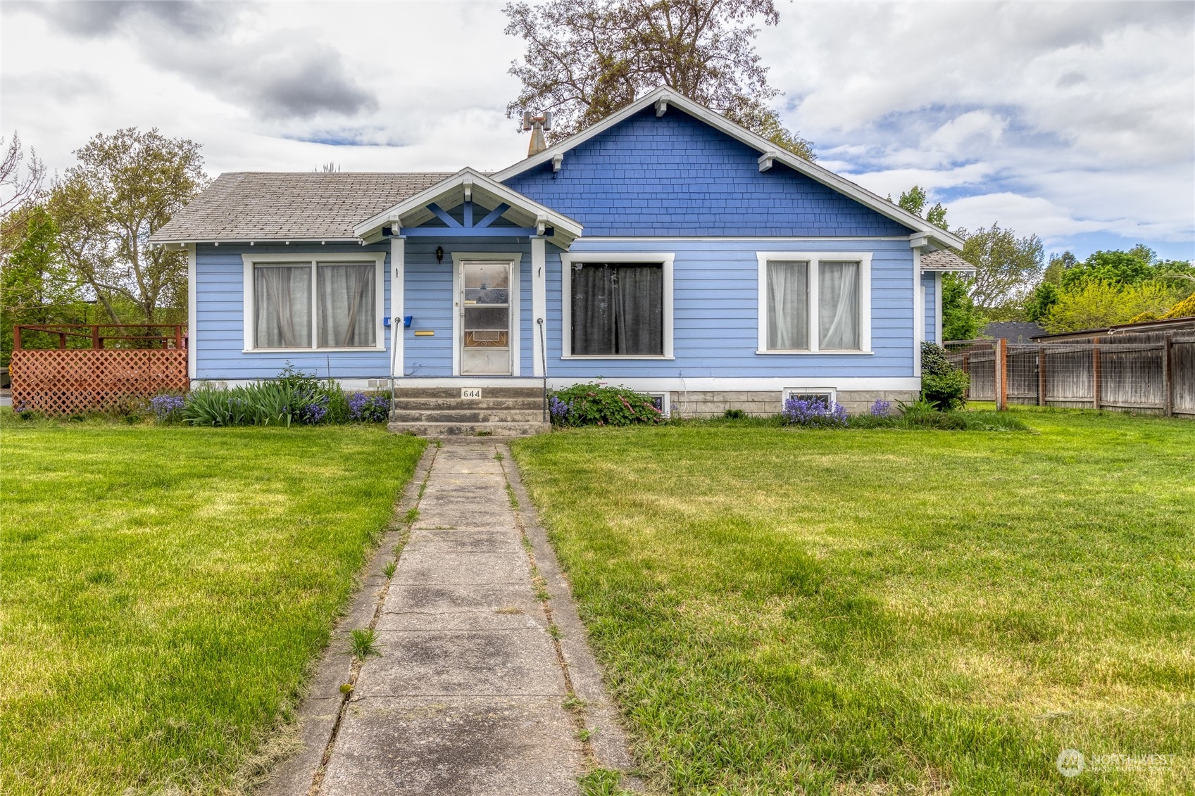 644 S Main Street , Milton-Freewater, OR 97862